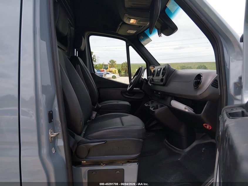 2023 Mercedes-benz Sprinter VIN W1Y4NBHY1PT127577 IAAI salvage auction — UNKNOWN, Certificate Of Destruction (Florida), sold $7,650 on 2026-07-21 (photo 5)