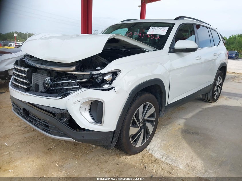 2025 Volkswagen Atlas VIN 1V2JR2CA7SC561435 IAAI salvage auction — FRONT & REAR, Salvage Title, sold $10,200 on 2026-08-01 (photo 2)