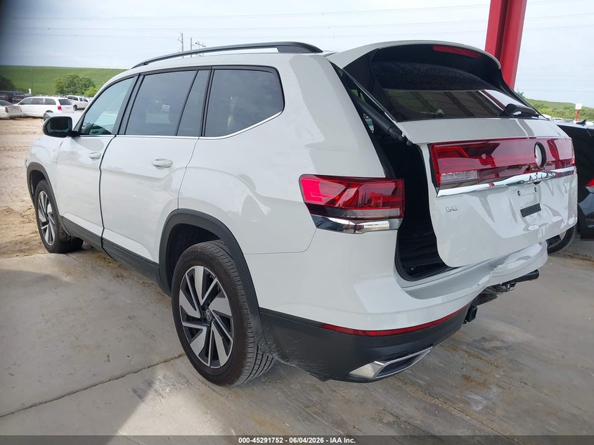 2025 Volkswagen Atlas VIN 1V2JR2CA7SC561435 IAAI salvage auction — FRONT & REAR, Salvage Title, sold $10,200 on 2026-08-01 (photo 3)