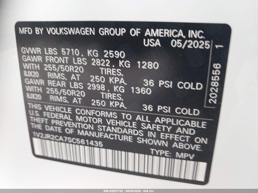 2025 Volkswagen Atlas VIN 1V2JR2CA7SC561435 IAAI salvage auction — FRONT & REAR, Salvage Title, sold $10,200 on 2026-08-01 (photo 9)