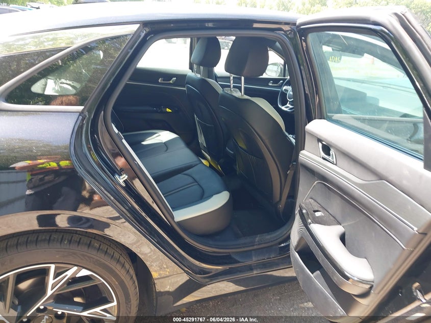 2025 Kia K5 VIN KNAG64J70S5268193 IAAI salvage auction — FRONT END, Salvage Title, sold $4,600 on 2026-07-27 (photo 8)