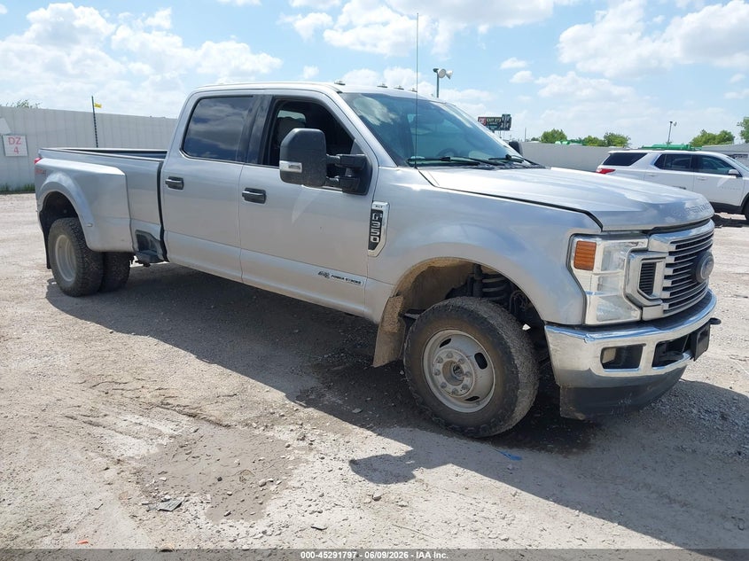 2020 Ford F350 VIN 1FT8W3DTXLEE68266 IAAI salvage auction — HAIL, Original (Texas), sold $14,700 on 2026-07-29 (photo 1)