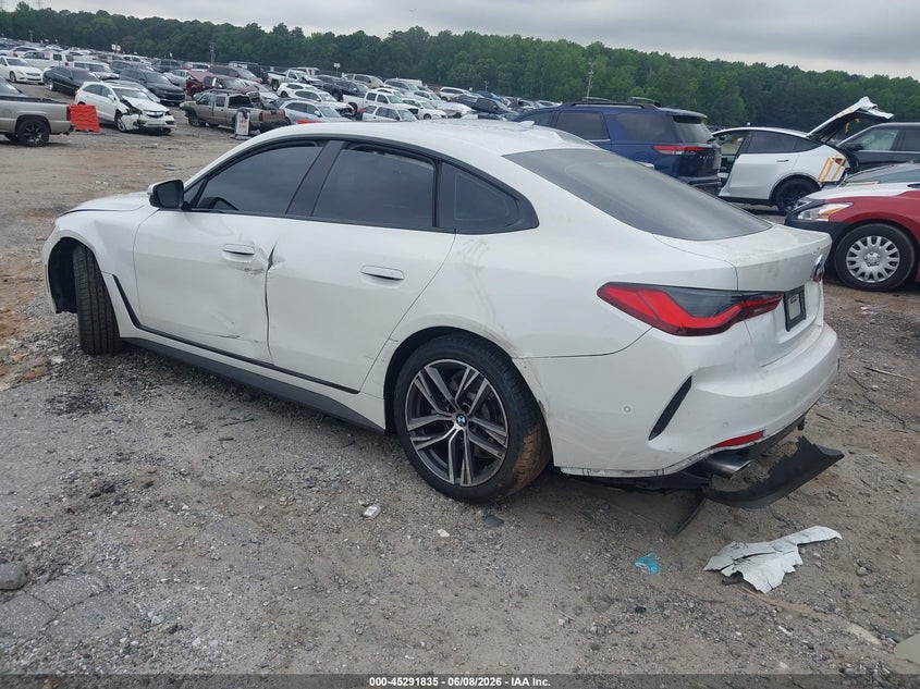 2023 BMW 4er VIN WBA63AV06PFP33030 IAAI salvage auction — FRONT & REAR, Salvage (Georgia), sold $6,000 on 2026-07-29 (photo 3)