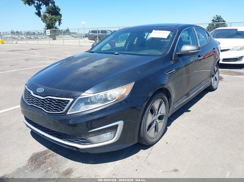 2011 Kia Optima hybrid VIN KNAGM4AD6B5001894 IAAI salvage auction — REAR END, Salvage (California), sold $375 on 2026-07-21 (photo 2)