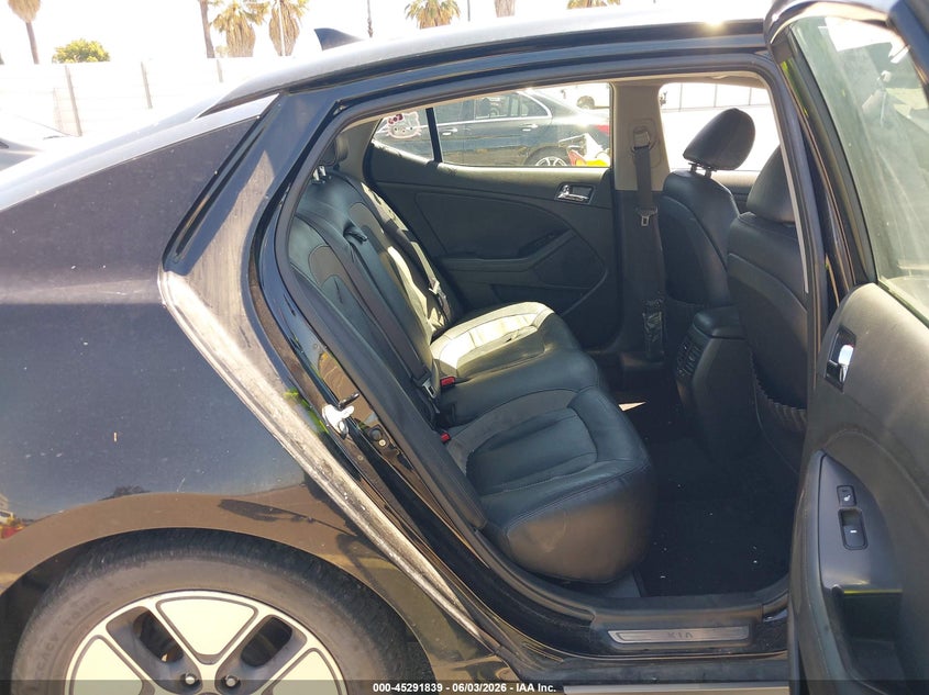 2011 Kia Optima hybrid VIN KNAGM4AD6B5001894 IAAI salvage auction — REAR END, Salvage (California), sold $375 on 2026-07-21 (photo 8)