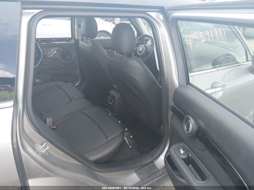 2019 Mini Clubman VIN WMWLU5C55K2G04690 IAAI salvage auction — REAR END, Salvage (Minnesota), sold $1,950 on 2026-08-10 (photo 8)