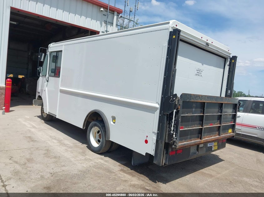 2018 Ford E-350 VIN 1FC3E3K66JDC36745 IAAI salvage auction — NORMAL WEAR, Sf97 (Michigan), sold $19,750 on 2026-07-14 (photo 3)