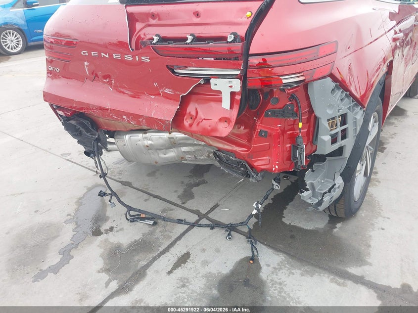 2026 Genesis Gv70 VIN 5NMMDDTCXTH046491 IAAI salvage auction — FRONT & REAR, Salvage Title, sold $13,550 on 2026-07-29 (photo 6)