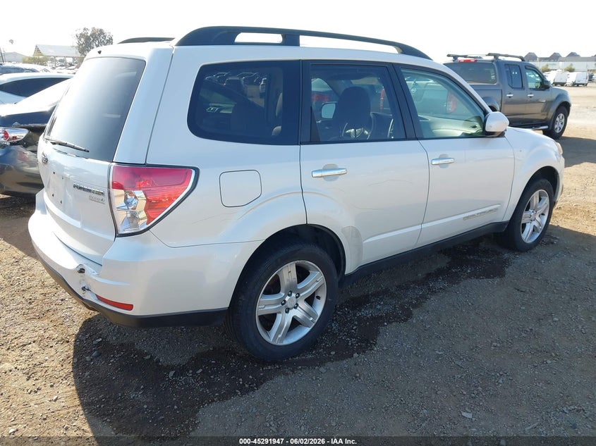 2010 Subaru Forester VIN JF2SH6CCXAH802246 IAAI salvage auction — NORMAL WEAR, Clear - Dealer Only (California), sold $425 on 2026-07-13 (photo 4)