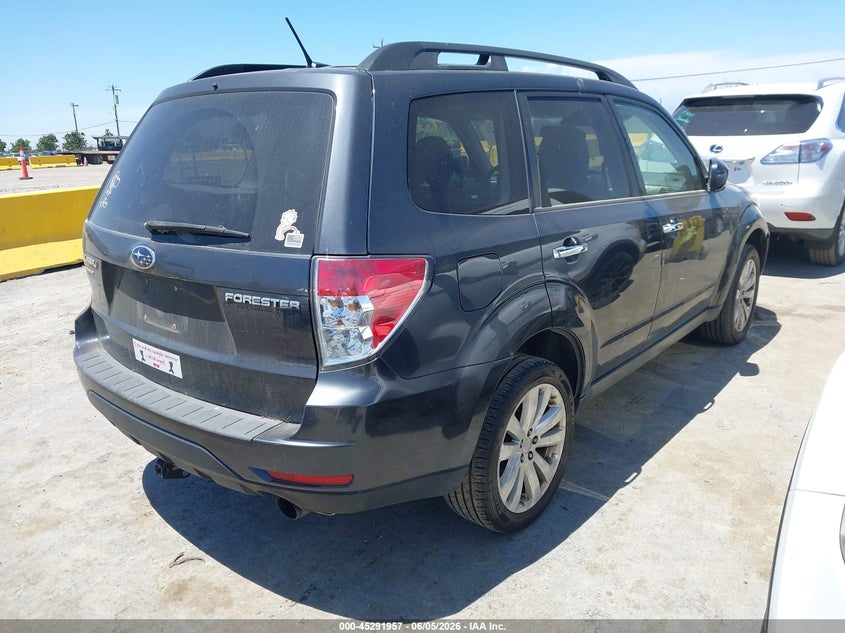 2012 Subaru Forester VIN JF2SHBEC2CH460137 IAAI salvage auction — NORMAL WEAR, Clear (Minnesota), sold $400 on 2026-07-09 (photo 4)