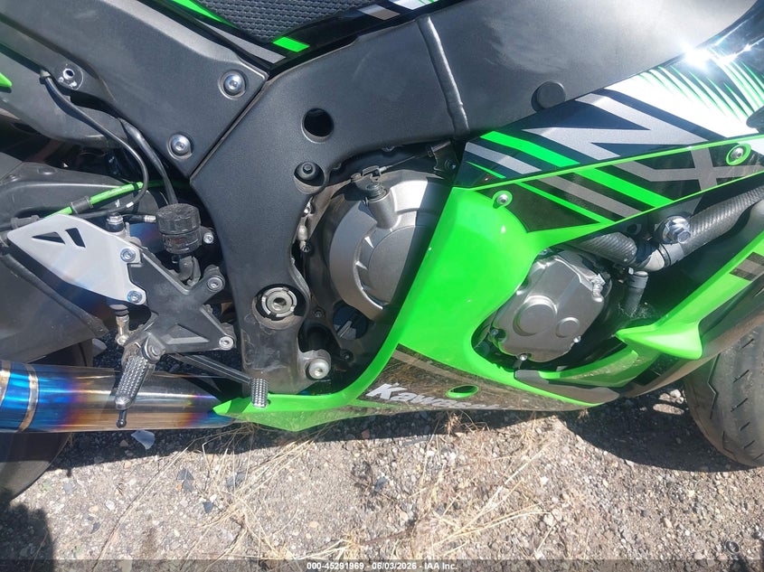2016 Kawasaki Zx VIN JKAZXCR15GA000543 IAAI salvage auction — ROLLOVER, Salvage Title, sold $2,050 on 2026-07-28 (photo 8)