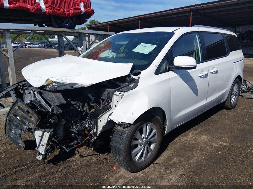2017 Kia SEDONA VIN KNDMB5C14H6339723 IAAI salvage auction — FRONT END, Salvage Title, sold $375 on 2026-07-15 (photo 2)