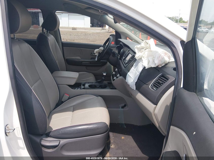 2017 Kia SEDONA VIN KNDMB5C14H6339723 IAAI salvage auction — FRONT END, Salvage Title, sold $375 on 2026-07-15 (photo 5)