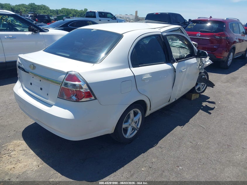 2010 Chevrolet Aveo VIN KL1TD5DE3AB129707 IAAI salvage auction — RIGHT FRONT, Junk (Missouri), sold $175 on 2026-07-07 (photo 4)