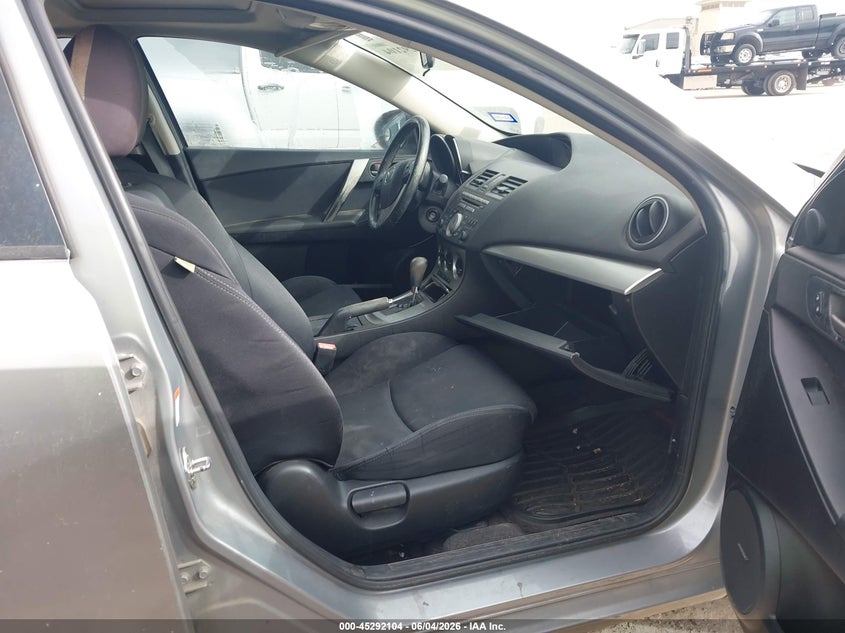 2011 Mazda 3 VIN JM1BL1U58B1424308 IAAI salvage auction — NORMAL WEAR, Original (Texas), sold $600 on 2026-07-20 (photo 5)