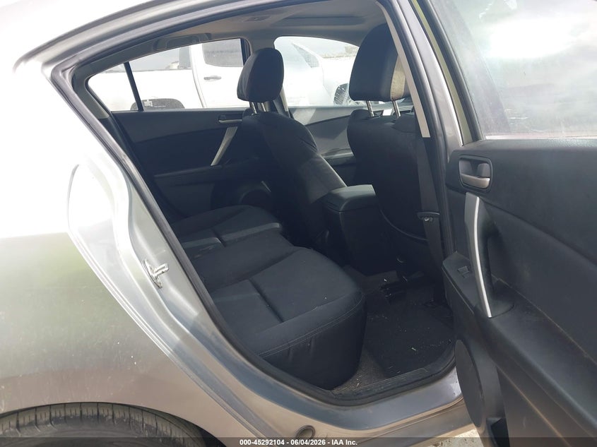 2011 Mazda 3 VIN JM1BL1U58B1424308 IAAI salvage auction — NORMAL WEAR, Original (Texas), sold $600 on 2026-07-20 (photo 8)