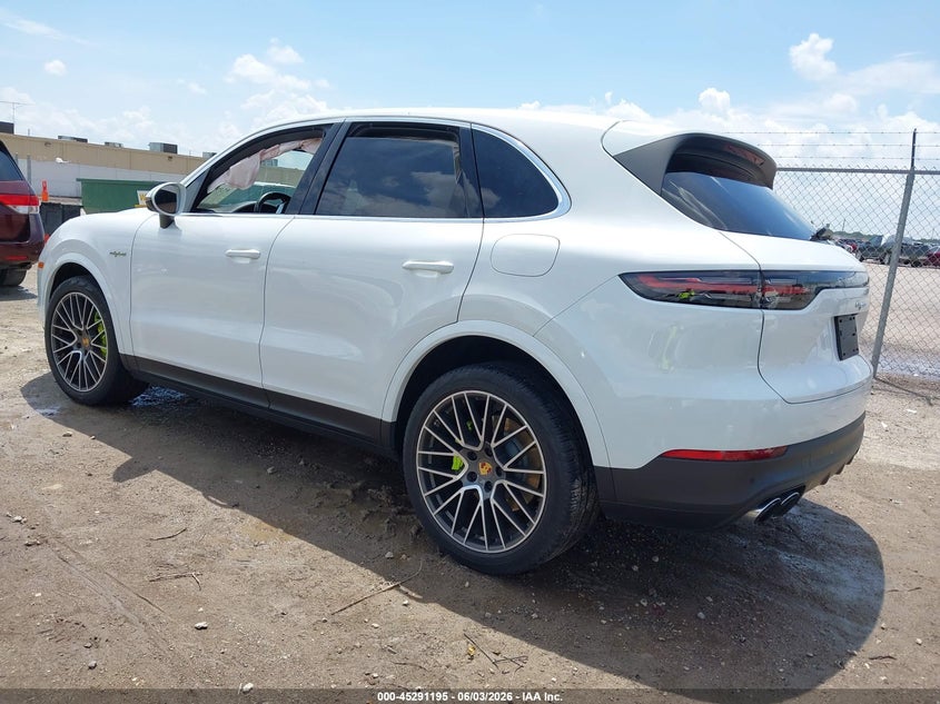 2020 Porsche Cayenne VIN WP1AE2AY8LDA22524 IAAI salvage auction — SIDE, Salvage Title, sold $19,700 on 2026-07-17 (photo 3)