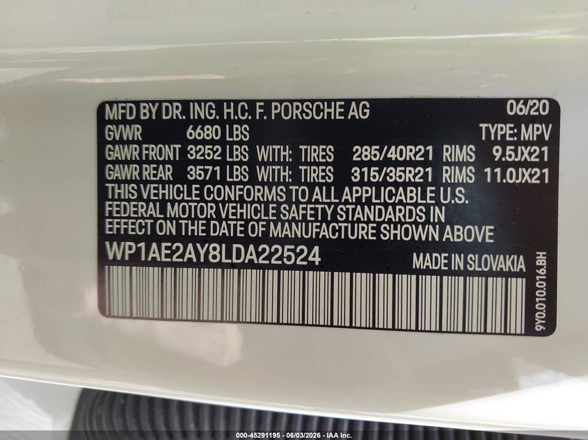 2020 Porsche Cayenne VIN WP1AE2AY8LDA22524 IAAI salvage auction — SIDE, Salvage Title, sold $19,700 on 2026-07-17 (photo 9)