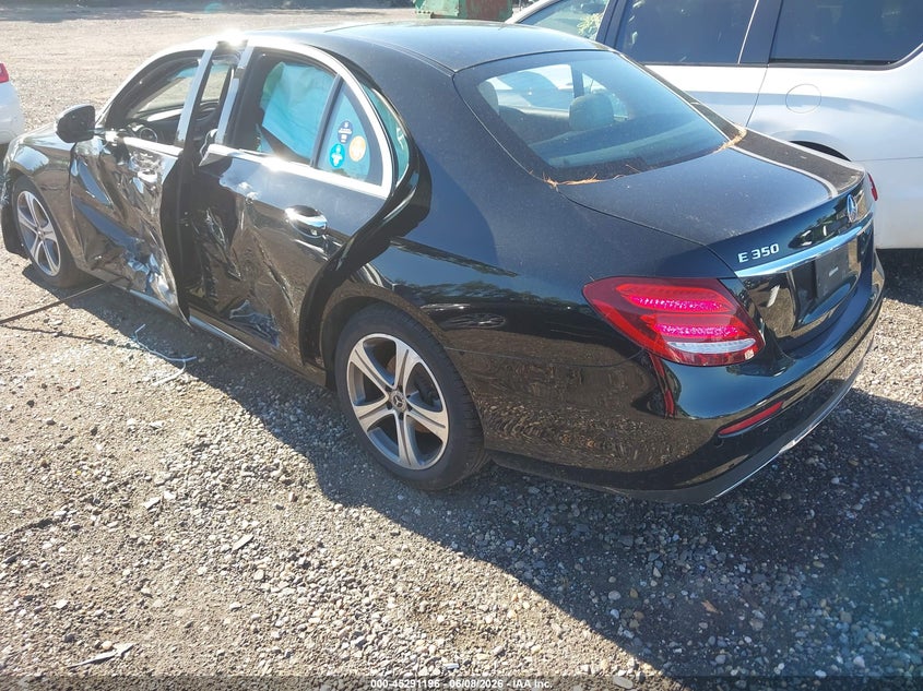 2020 Mercedes-benz E-klasse VIN WDDZF8EB9LA737183 IAAI salvage auction — FRONT & REAR, Wait Title, sold $10,525 on 2026-08-11 (photo 3)