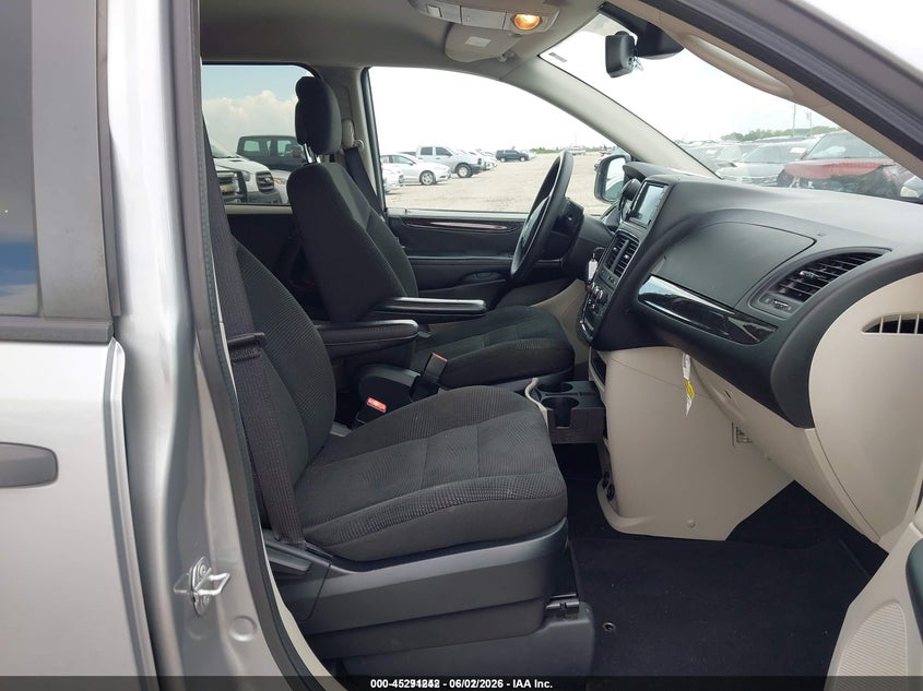 2020 Dodge Caravan VIN 2C4RDGBG0LR186227 IAAI salvage auction — NORMAL WEAR, Sf97 (Texas), sold $10,200 on 2026-07-07 (photo 5)