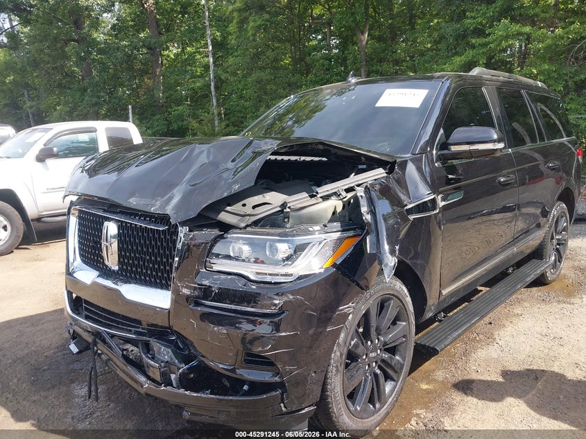 2024 Lincoln Navigator VIN 5LMJJ2LG6REL11009 IAAI salvage auction — FRONT END, Salvage Title, sold $14,150 on 2026-07-29 (photo 6)