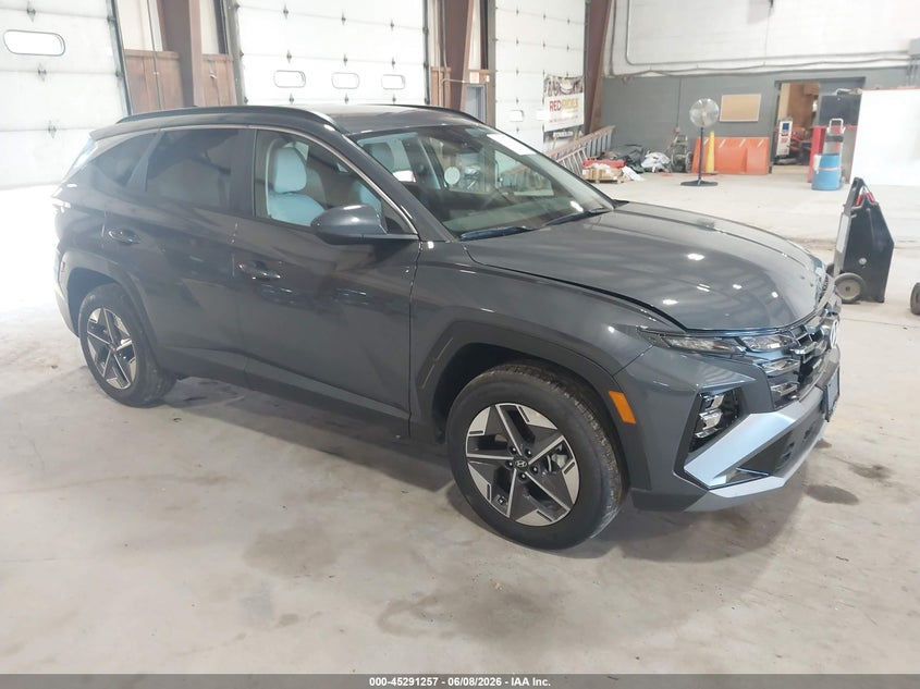 2026 Hyundai Tucson VIN 5NMJBCDE7TH733821 — IAAI salvage auction photo