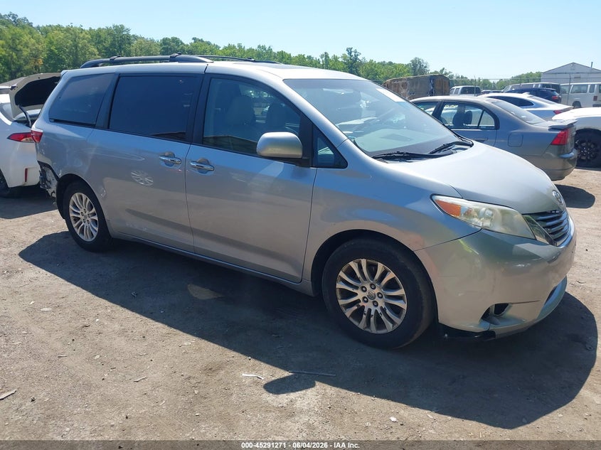 2015 Toyota Sienna VIN 5TDYK3DC0FS611865 IAAI salvage auction — FRONT & REAR, Salvage Title, sold $5,050 on 2026-07-14 (photo 1)