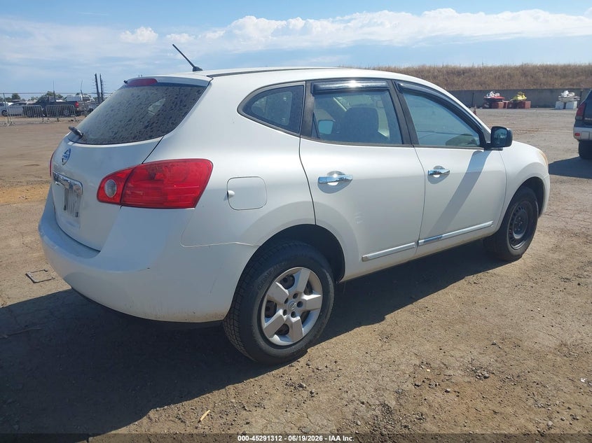2015 Nissan Rogue VIN JN8AS5MT9FW161909 IAAI salvage auction — NORMAL WEAR, Clear - Dealer Only (California), sold $375 on 2026-07-15 (photo 4)