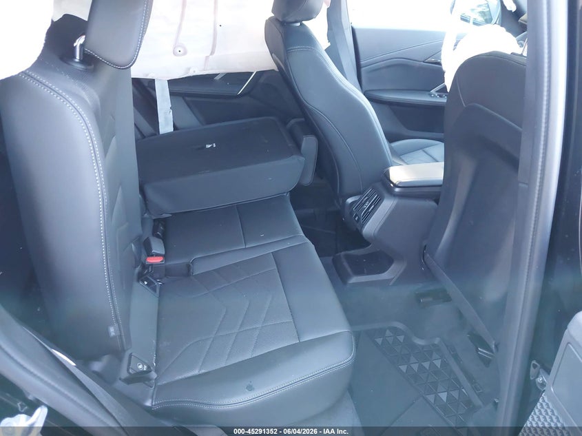 2026 BMW X1 VIN WBX73EF03T5434238 IAAI salvage auction — BIOHAZARD/CHEMICAL, Salvage Title, sold $10,100 on 2026-08-01 (photo 8)