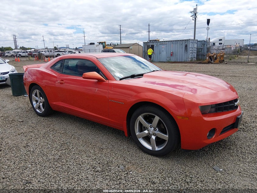 2011 Chevrolet Camaro VIN 2G1FC1ED6B9121863 IAAI salvage auction — SIDE, Salvage (Oregon), sold $2,200 on 2026-07-10 (photo 1)