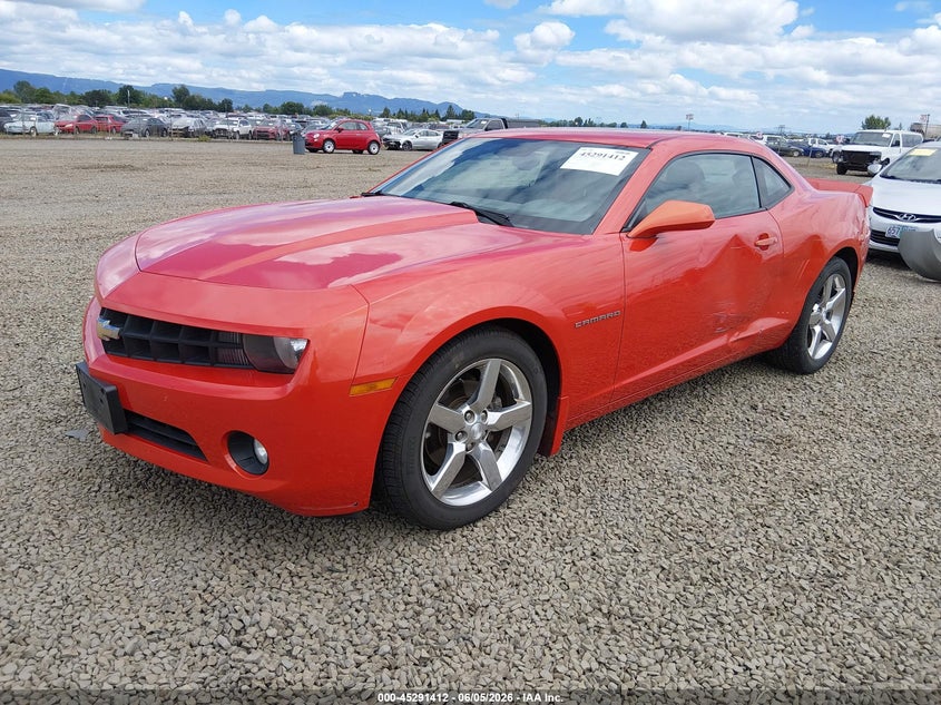 2011 Chevrolet Camaro VIN 2G1FC1ED6B9121863 IAAI salvage auction — SIDE, Salvage (Oregon), sold $2,200 on 2026-07-10 (photo 2)