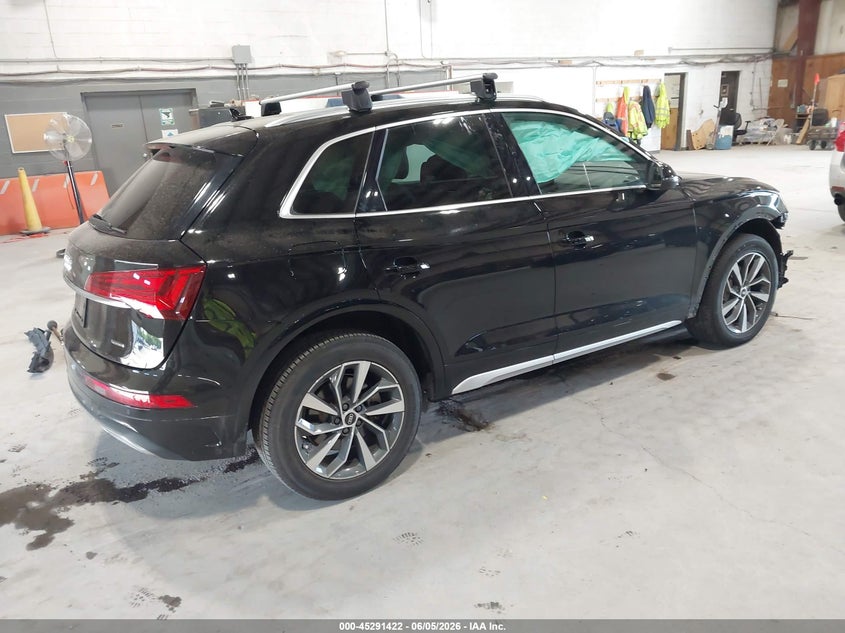 2021 Audi Q5 VIN WA1BAAFY3M2041039 IAAI salvage auction — FRONT END, Salvage Title, sold $9,300 on 2026-07-15 (photo 4)