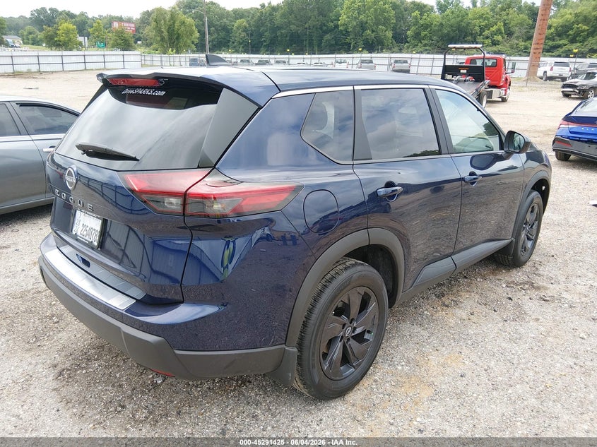 2026 Nissan Rogue VIN 5N1BT3BA5TC831385 IAAI salvage auction — LEFT SIDE, Salvage (Louisiana), sold $8,600 on 2026-07-29 (photo 4)