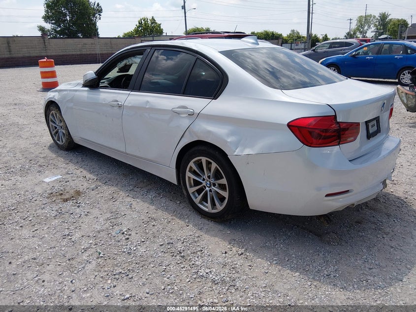 2017 BMW 3er VIN WBA8E1G56HNU15315 IAAI salvage auction — FRONT & REAR, Salvage Title, sold $775 on 2026-07-27 (photo 3)