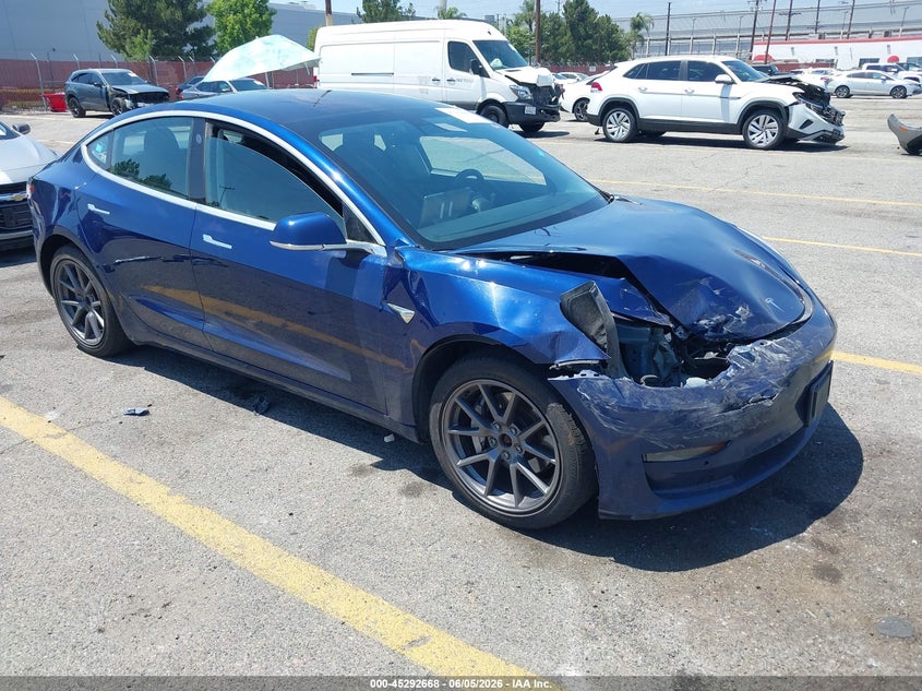 2018 Tesla Model 3 VIN 5YJ3E1EB8JF114880 IAAI salvage auction — RIGHT FRONT, Salvage (California), sold $3,550 on 2026-07-16 (photo 1)