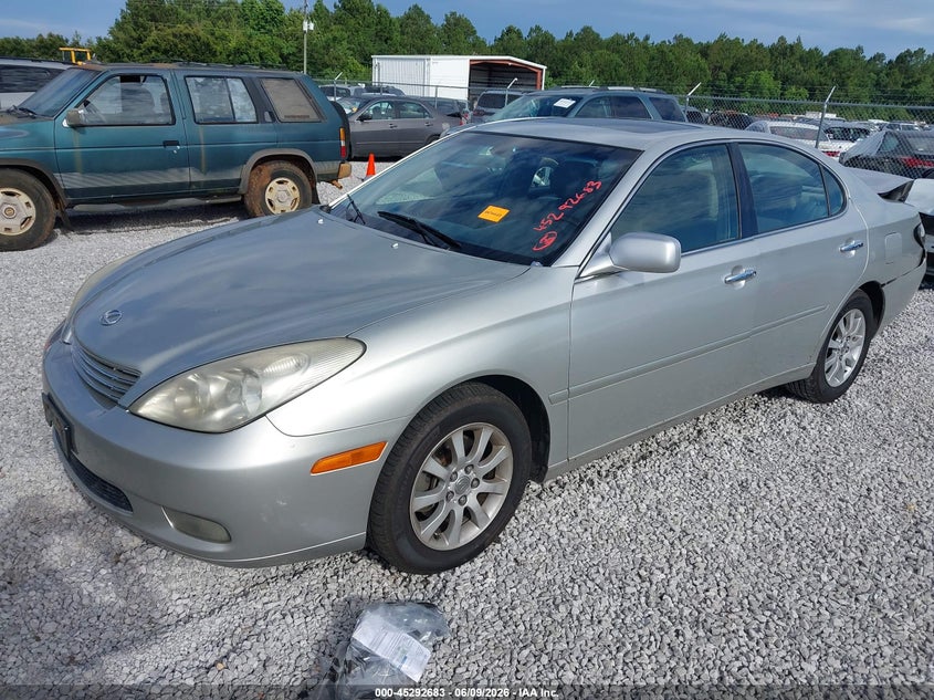 2002 Lexus Es 300 VIN JTHBF30G820011027 IAAI salvage auction — REAR END, Salvage (Alabama), sold $200 on 2026-07-17 (photo 2)