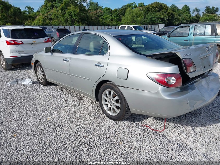 2002 Lexus Es 300 VIN JTHBF30G820011027 IAAI salvage auction — REAR END, Salvage (Alabama), sold $200 on 2026-07-17 (photo 3)