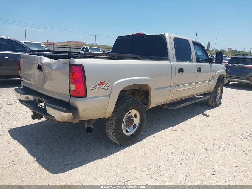 2006 Chevrolet Silverado 2500 VIN 1GCHK23246F131136 IAAI salvage auction — FRONT & REAR, Original (Texas), sold $4,050 on 2026-07-09 (photo 4)