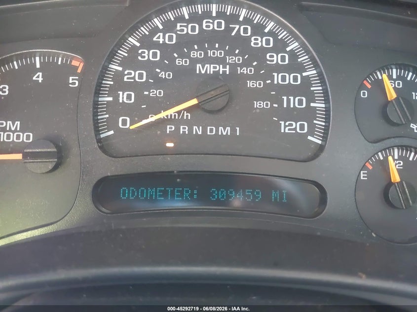 2006 Chevrolet Silverado 2500 VIN 1GCHK23246F131136 IAAI salvage auction — FRONT & REAR, Original (Texas), sold $4,050 on 2026-07-09 (photo 7)