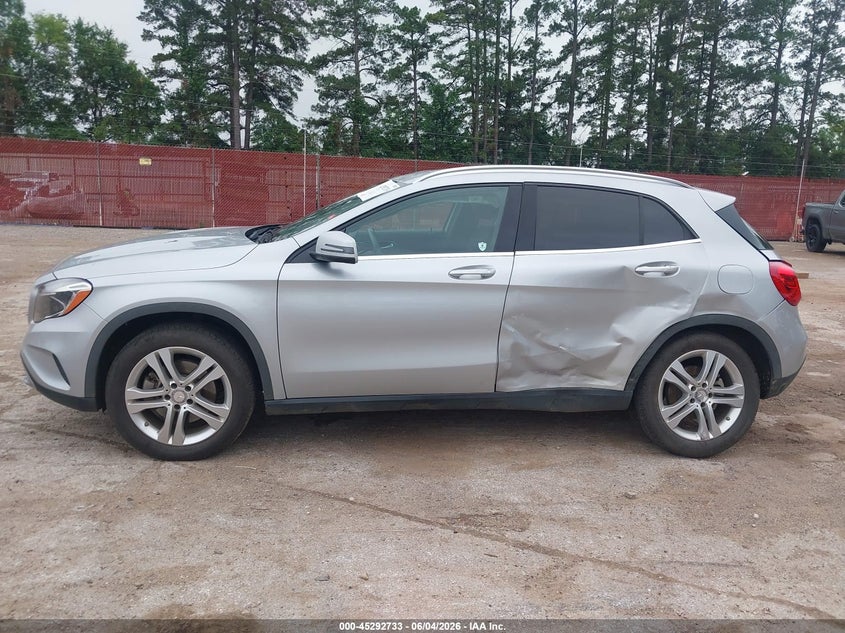 2015 Mercedes-benz Gla-klasse VIN WDCTG4GB7FJ183210 IAAI salvage auction — LEFT SIDE, Salvage Title, sold $3,800 on 2026-07-09 (photo 6)