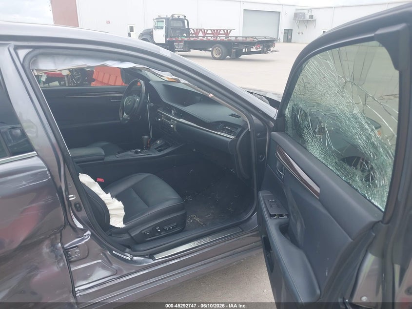 2014 Lexus ES VIN JTHBK1GG6E2101159 IAAI salvage auction — SIDE, Salvage Title, sold $1,150 on 2026-07-22 (photo 5)