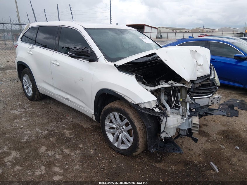 2015 Toyota Highlander VIN 5TDZARFH1FS011925 IAAI salvage auction — FRONT END, Salvage Title, sold $5,500 on 2026-07-28 (photo 1)
