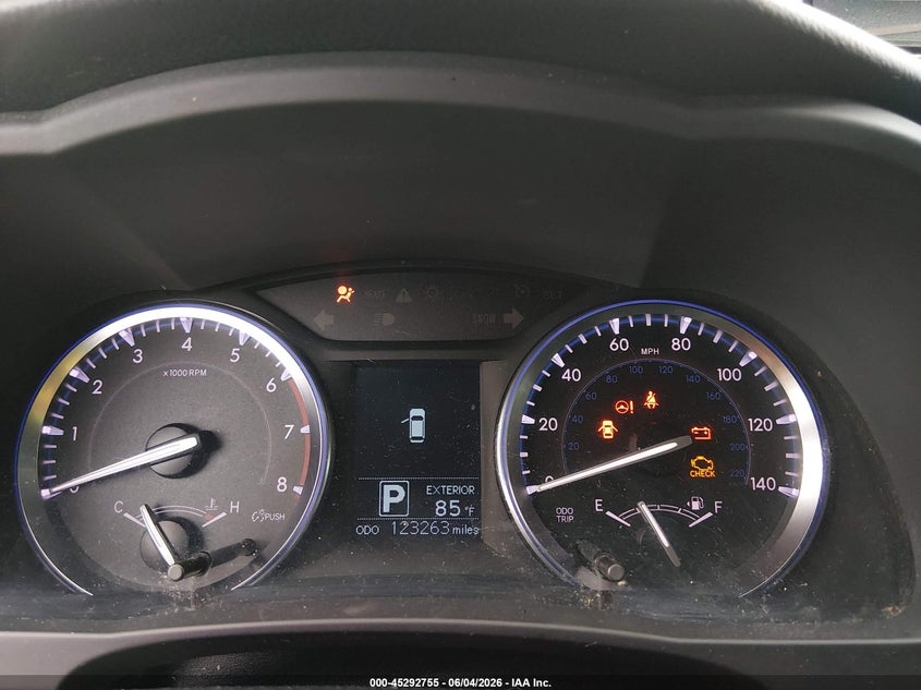 2015 Toyota Highlander VIN 5TDZARFH1FS011925 IAAI salvage auction — FRONT END, Salvage Title, sold $5,500 on 2026-07-28 (photo 7)