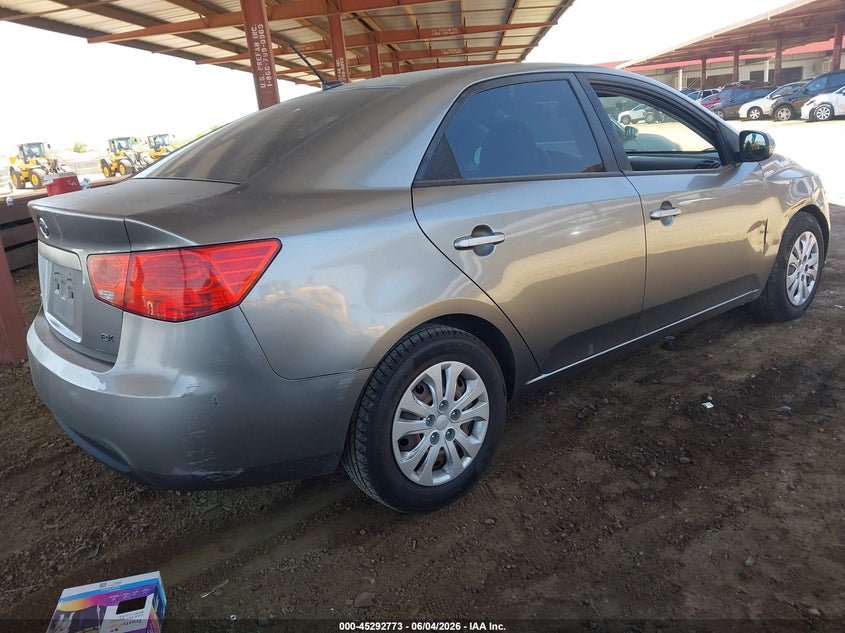 2012 Kia Forte VIN KNAFU4A22C5507329 IAAI salvage auction — LEFT SIDE, Salvage Title, sold $1,050 on 2026-07-07 (photo 4)