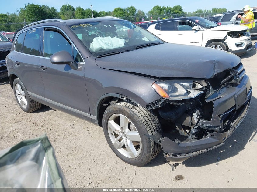 2011 Volkswagen Touareg VIN WVGFF9BP2BD006770 IAAI salvage auction — FRONT END, Mv-907A (New York), sold $325 on 2026-08-02 (photo 1)