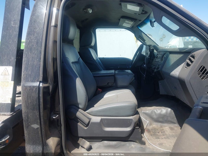 2014 Ford F-550 chassis VIN 1FDUF5GY9EEB37548 IAAI salvage auction — NORMAL WEAR, Clear (Arizona), sold $25 on 2026-07-28 (photo 6)