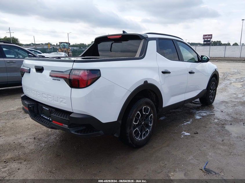 2024 Hyundai Santa cruz VIN 5NTJC4DE8RH117366 IAAI salvage auction — HAIL, Salvage Title, sold $10,000 on 2026-07-10 (photo 4)