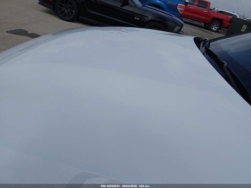 2024 Hyundai Santa cruz VIN 5NTJC4DE8RH117366 IAAI salvage auction — HAIL, Salvage Title, sold $10,000 on 2026-07-10 (photo 6)