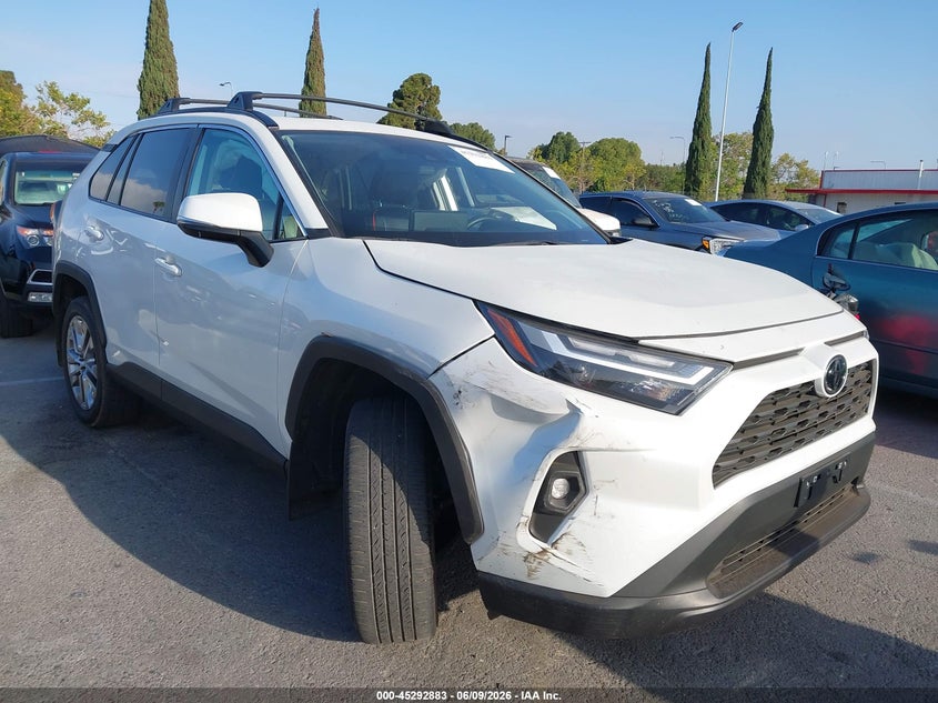 2024 Toyota Rav 4 VIN 2T3C1RFV8RW302422 IAAI salvage auction — ROLLOVER, Salvage (California), sold $12,100 on 2026-07-30 (photo 1)