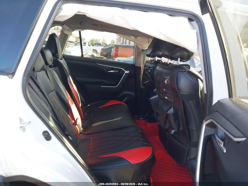 2024 Toyota Rav 4 VIN 2T3C1RFV8RW302422 IAAI salvage auction — ROLLOVER, Salvage (California), sold $12,100 on 2026-07-30 (photo 8)